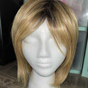 Hairdo Short Synthetic Wig Preowned